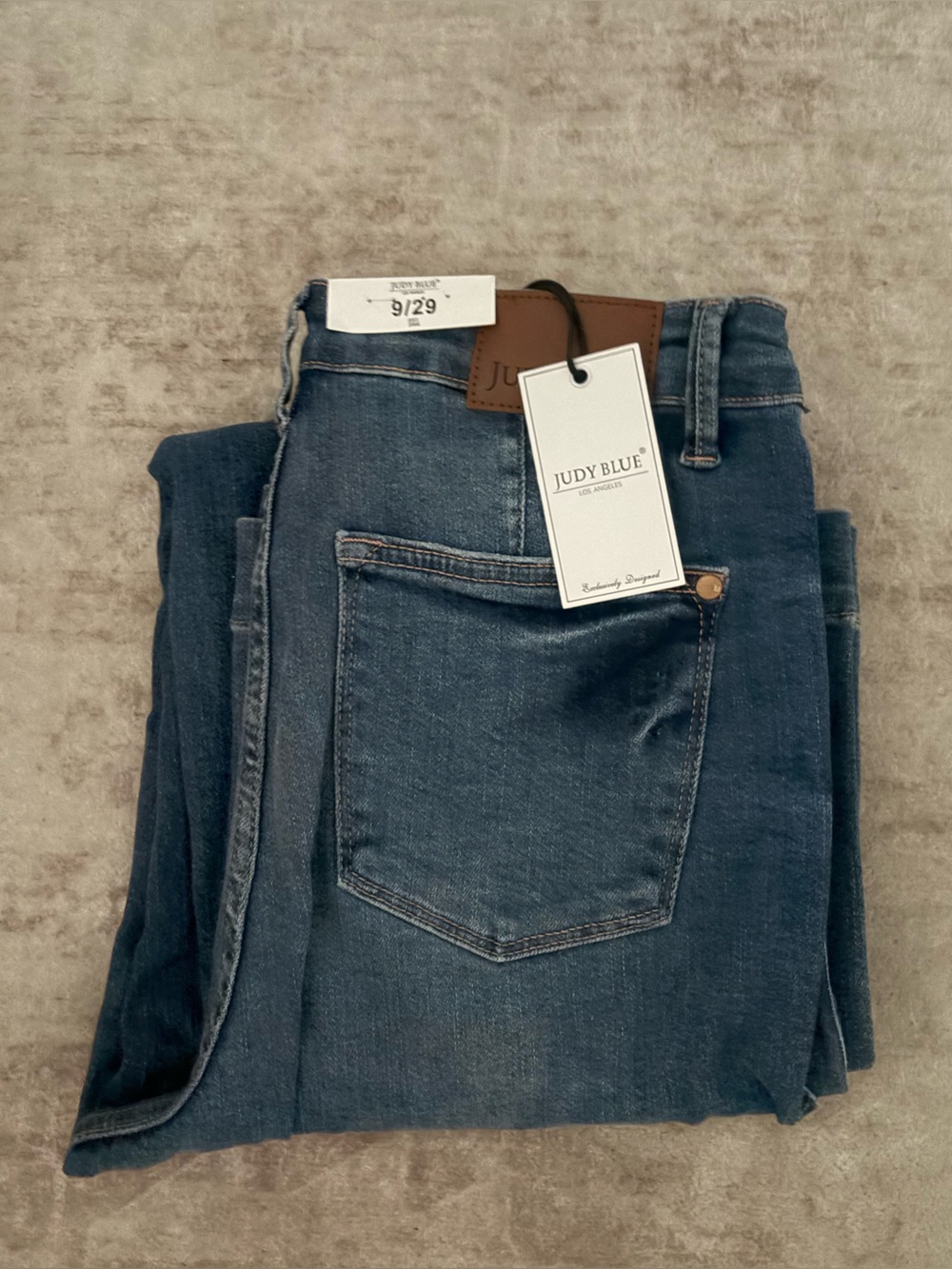Judy Blue Indigo Slim Straight Jeans